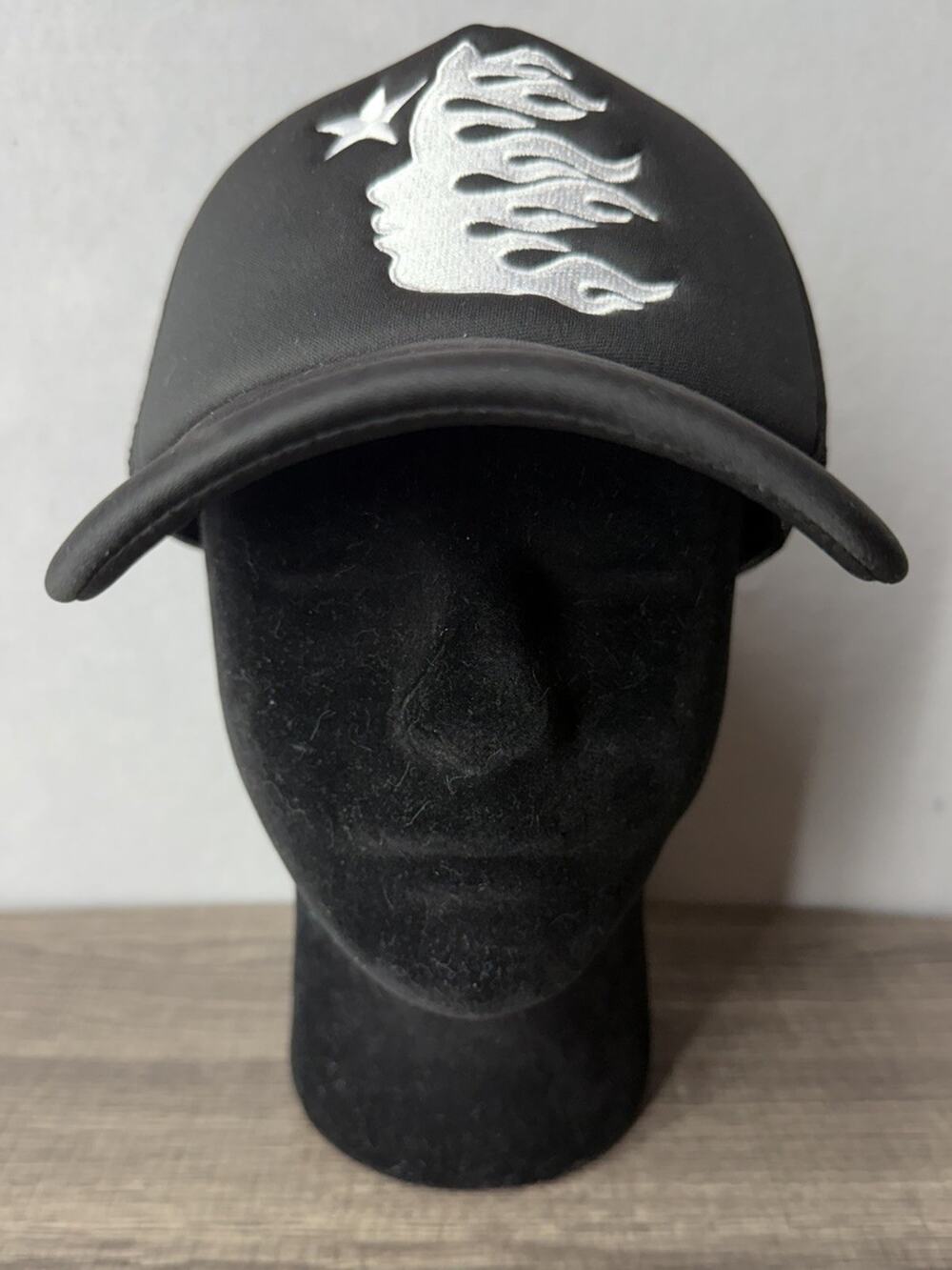 Von Dutch black Hellstar OG snapback hat. Logo Cap. New With Tags! streetwear